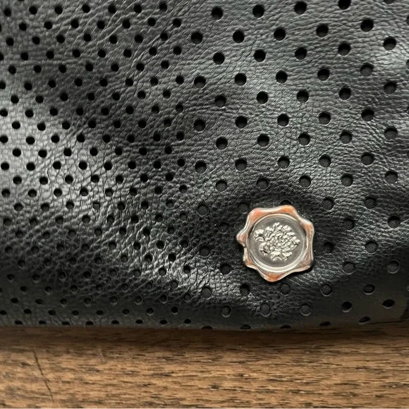 FIORELLI- Black Crossbody Purse| Adjustable Strap | Zip Pockets - Picture 7 of 14